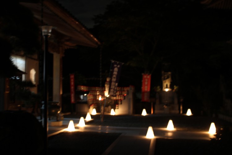 お盆の夜